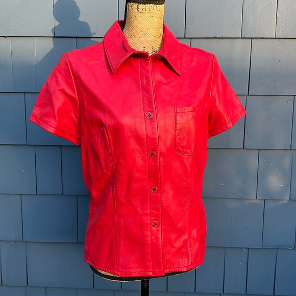 ❤️❤️❤️Vintage Neto red leather top soft medium shirt blouse